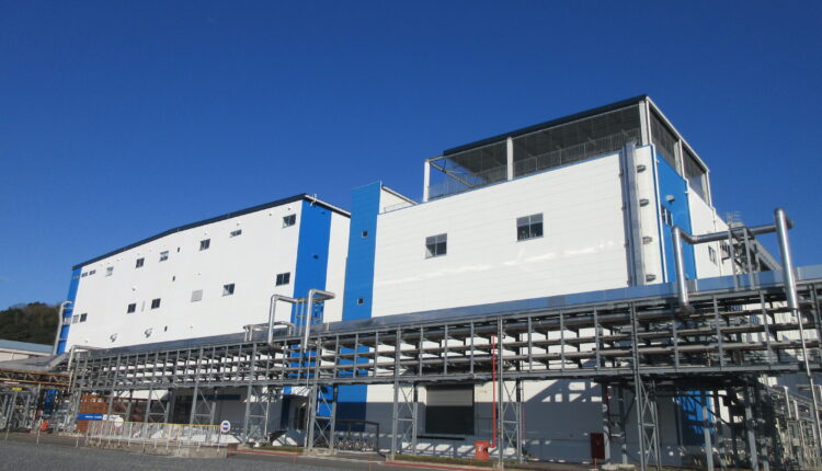 Asahi Kasei’s Production Facility for Dinamica Acquires Certification Regarding Use of Power 100% Derived From Renewable Energy by Utilizing Hitachi's Powered by RE